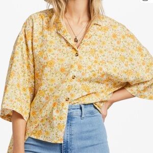 Billabong All Good Button-Down Top Yellow Floral Print size Large